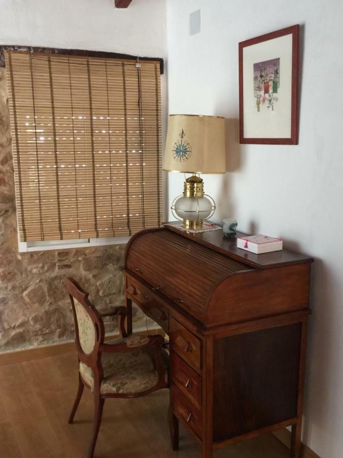 منزل الضيف Serra  في Ca'Ls Avis المظهر الخارجي الصورة